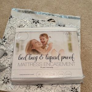 White Mattress Encasement - Twin